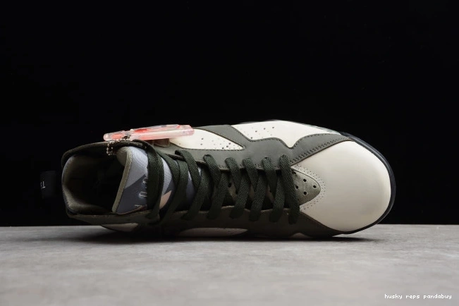 Cheap Husky Jordan Air x Patta AT3375-100 Icicle 7 0802